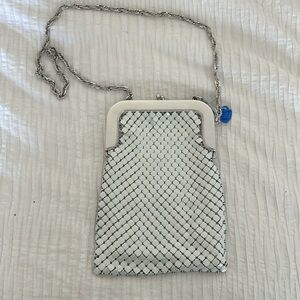 WHITING & DAVIS VINTAGE MESH PURSE SILVER TONE.  NEW